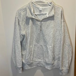 NWOT gray quarter zip sweatshirt